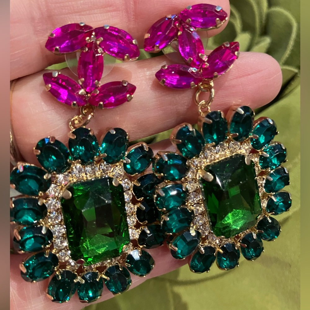 High Fashion Gorgeous Pink and Green Gemstone Earrings - Picture 3 of 8